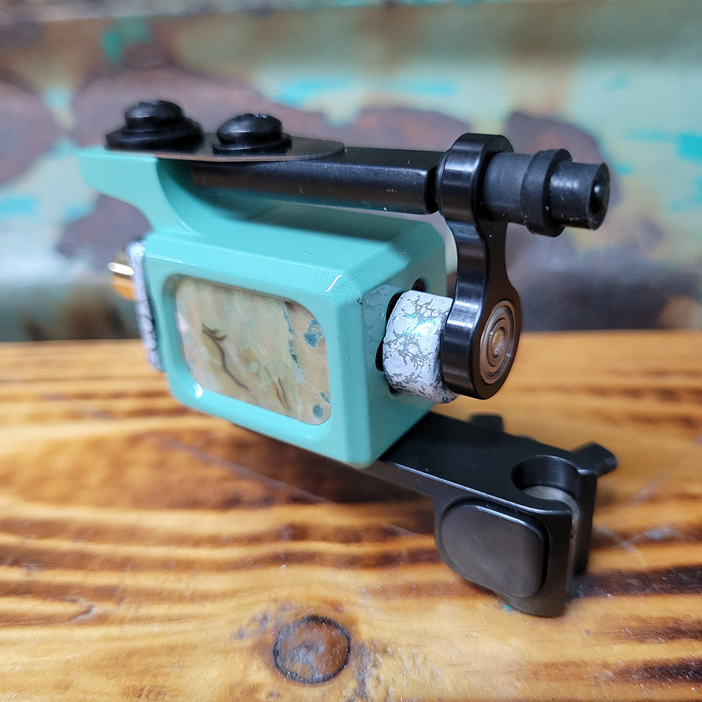 Pegasus Rotary RCA (Mint Flake Abalone)